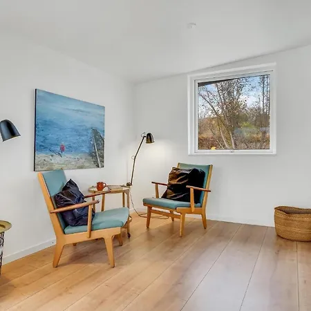 Stunning In With 3 Bedrooms And Wifi Mern